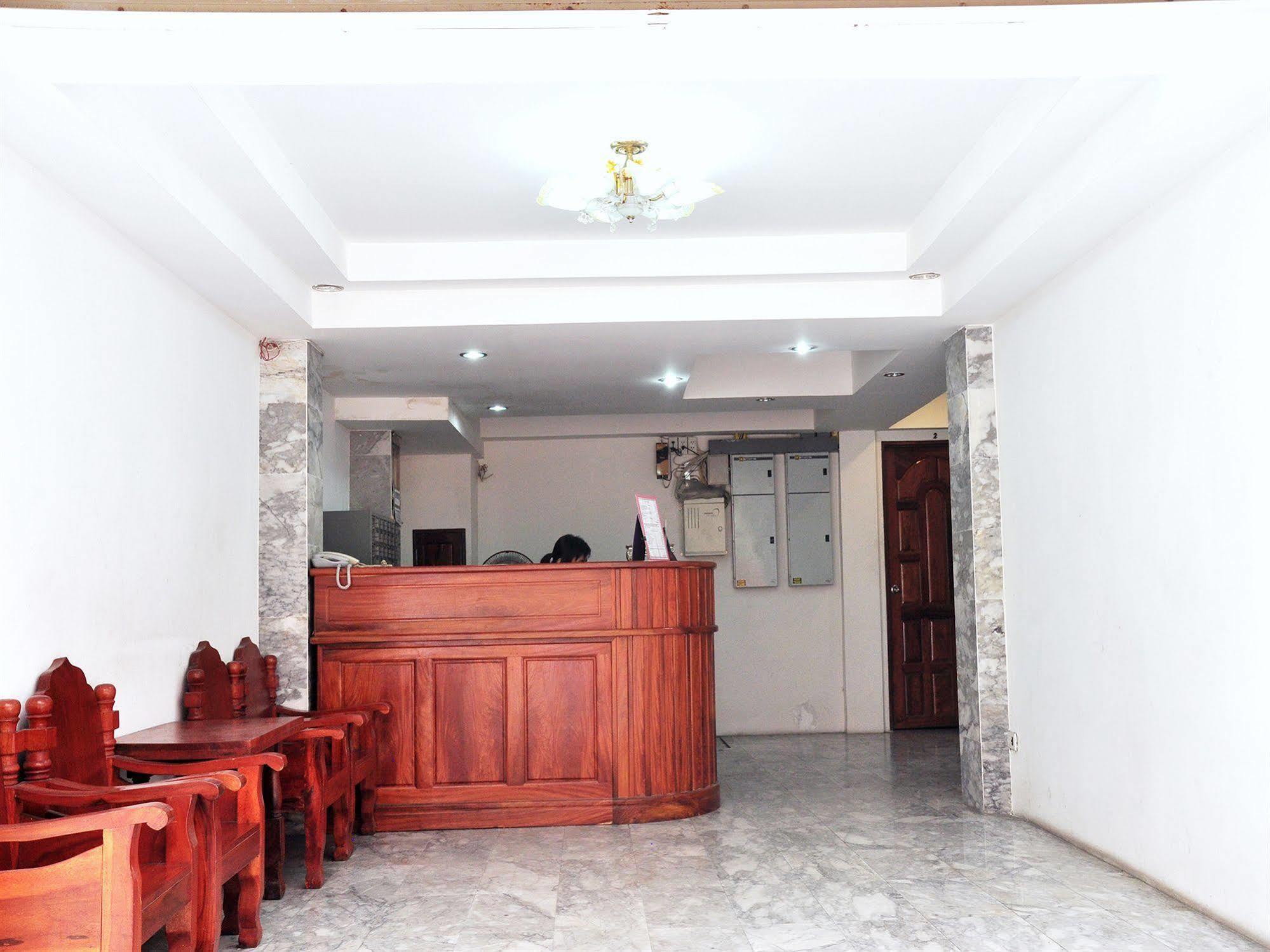 Highfive Guest House Pattaya Ngoại thất bức ảnh